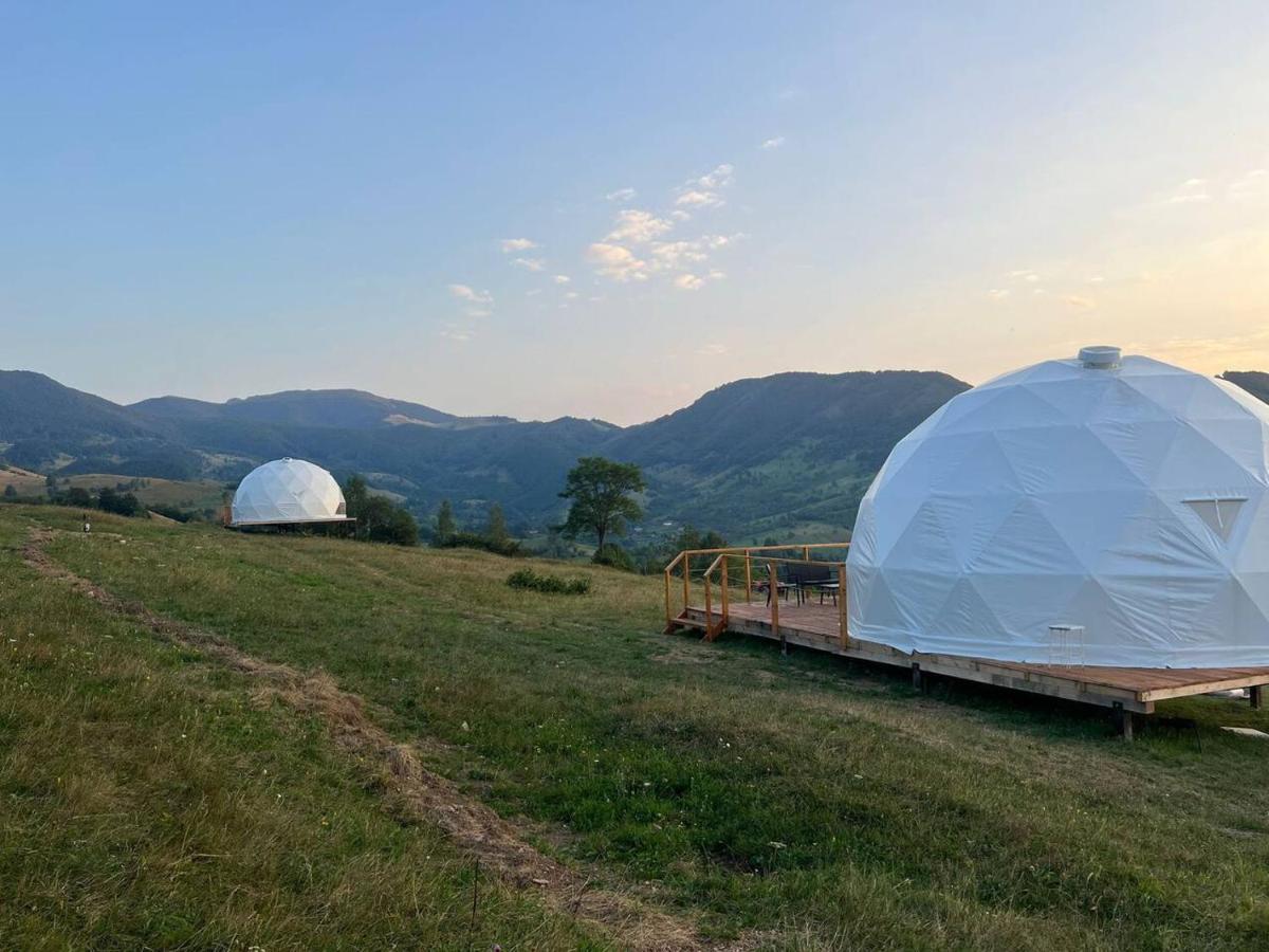 Starry Dome - Manta'S Retreat Glamping Cornereva Hotel Eksteriør billede