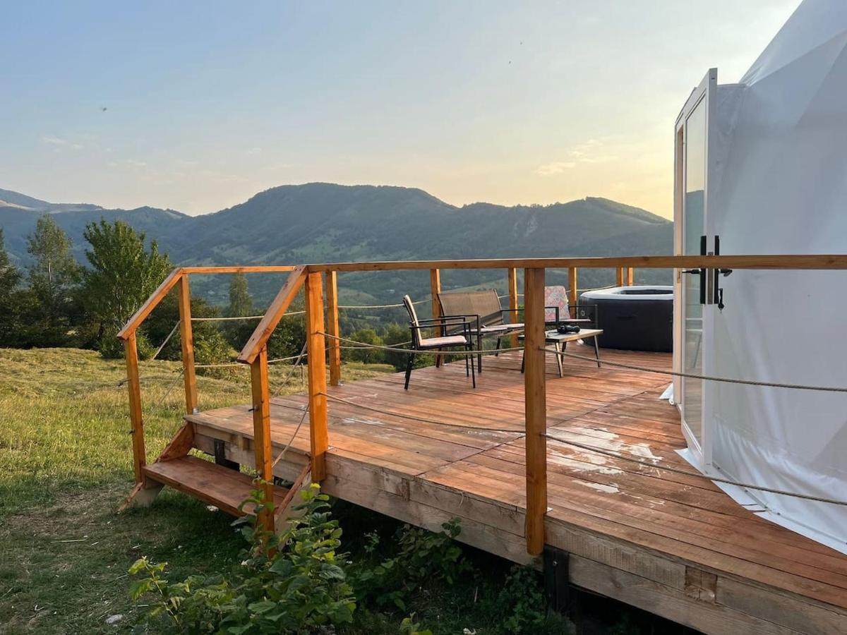 Starry Dome - Manta'S Retreat Glamping Cornereva Hotel Eksteriør billede