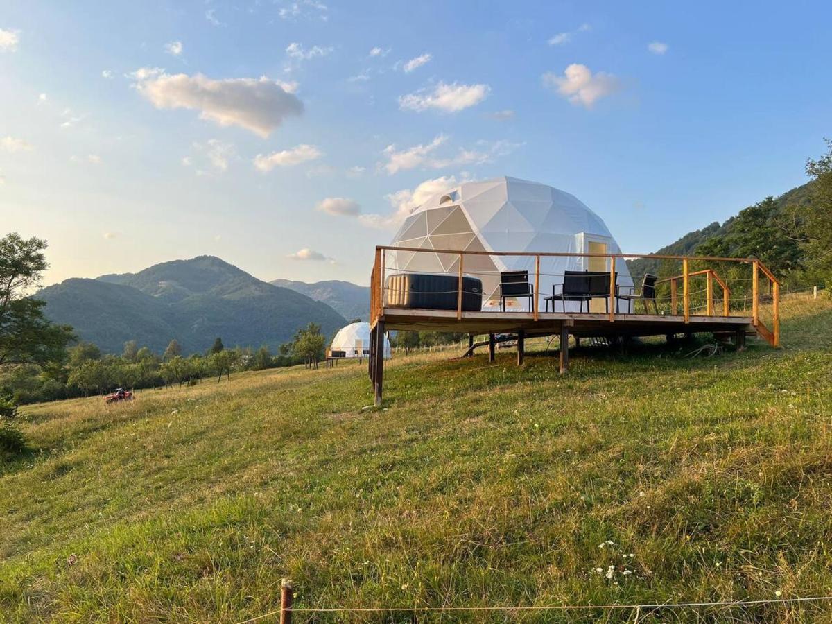 Starry Dome - Manta'S Retreat Glamping Cornereva Hotel Eksteriør billede