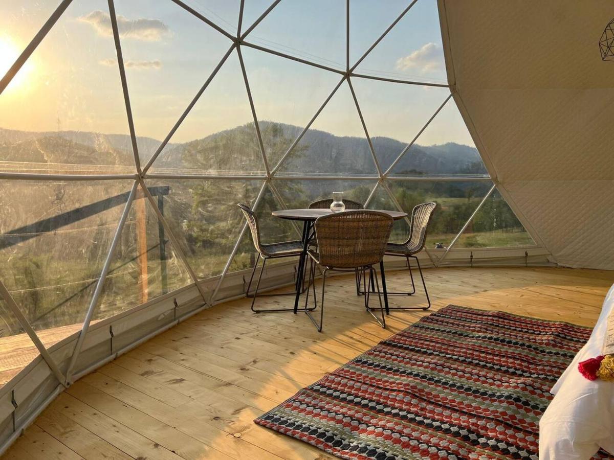 Starry Dome - Manta'S Retreat Glamping Cornereva Hotel Eksteriør billede