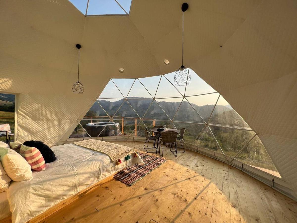 Starry Dome - Manta'S Retreat Glamping Cornereva Hotel Eksteriør billede