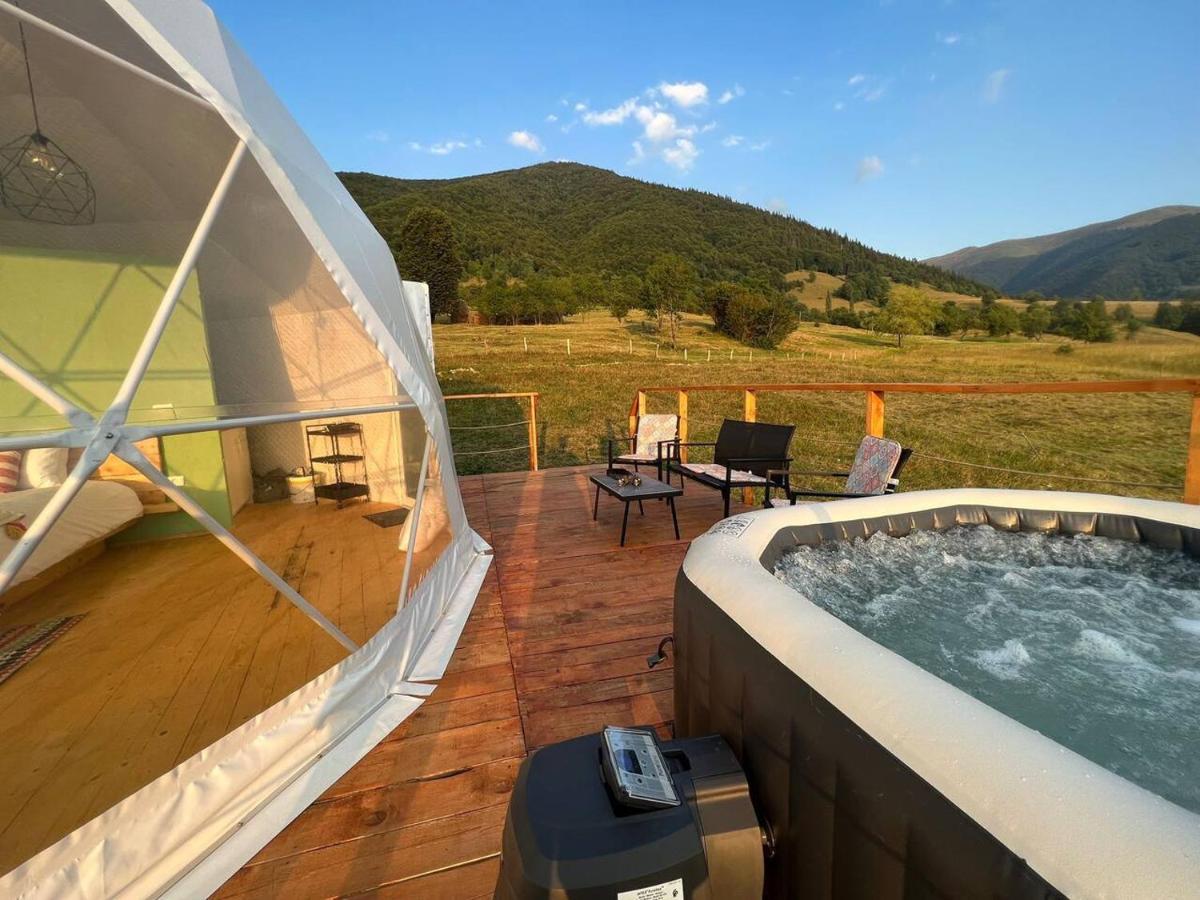 Starry Dome - Manta'S Retreat Glamping Cornereva Hotel Eksteriør billede