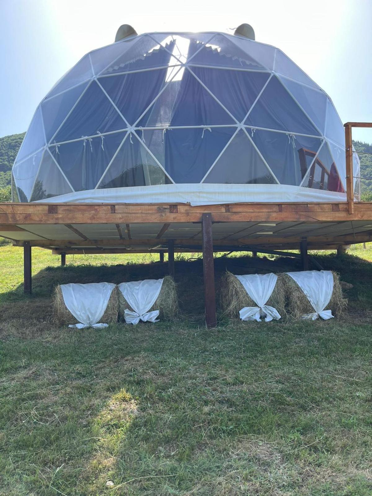 Starry Dome - Manta'S Retreat Glamping Cornereva Hotel Eksteriør billede